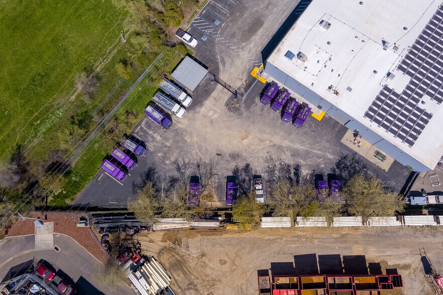 More Photos Of 3959-3971 Commerce Dr, West Sacramento Warehouse For Sale