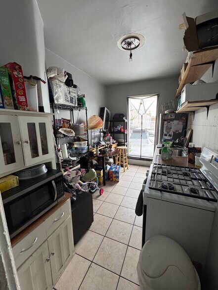 More Photos Of 129-07 Liberty Ave, South Richmond Hill Storefront Retail Residential For Sale
