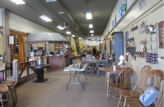 More Photos Of 103 W Main St, Woodville Storefront Retail Office For Lease