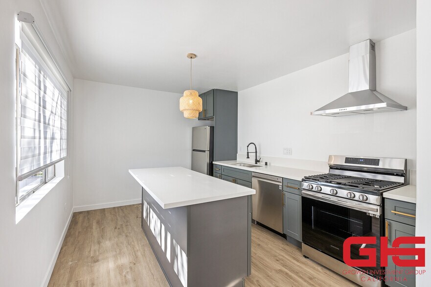 More Photos Of 521 E Live Oak Ave, Arcadia Apartments For Sale