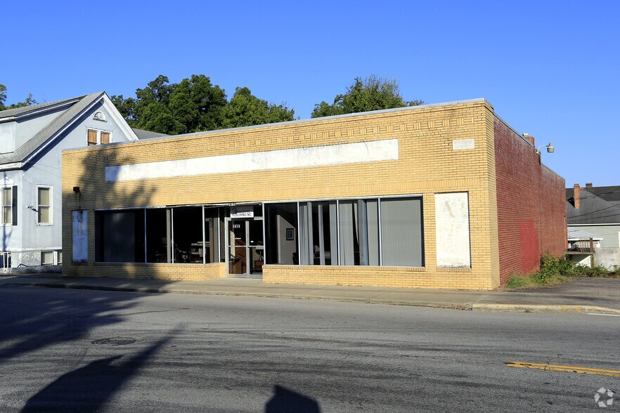 More Photos Of 1281 Amelia St, Orangeburg Storefront For Sale