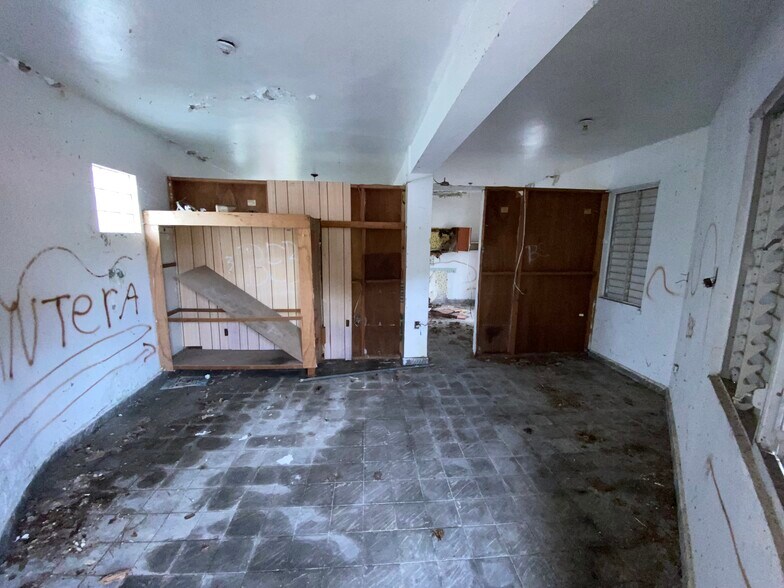 More Photos Of 202 Calle Marcial Bosch, Cayey Apartments For Sale