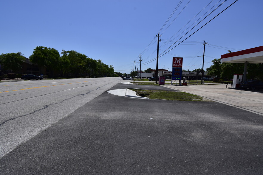 More Photos Of 550 FM 1959 Rd, Houston General Retail For Sale