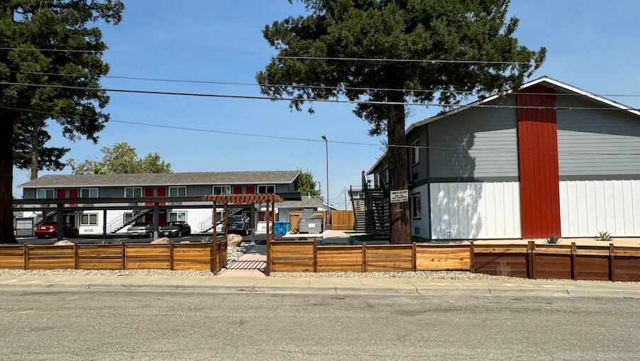 Primary Photo Of 679 Kiley Ave, Yuba City Apartments For Sale