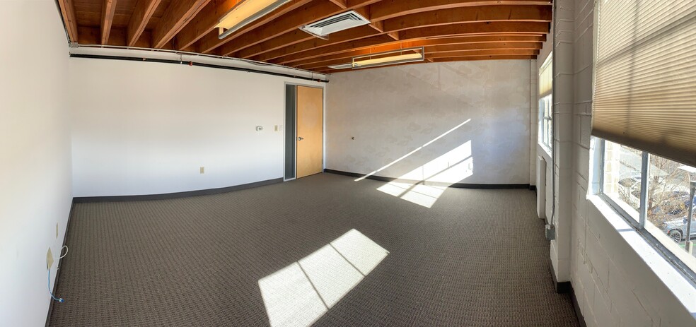 More Photos Of 7581 E Academy Blvd, Denver General Retail For Lease