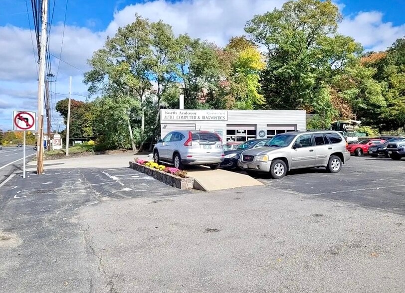 More Photos Of 1615 Osgood St, North Andover General Retail For Sale