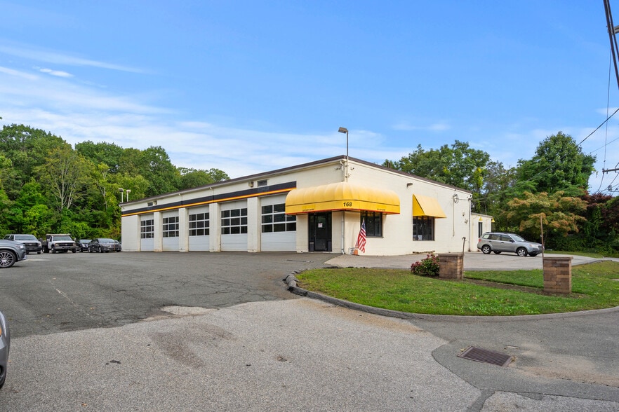 Primary Photo Of 168 Eastern Ave, Gloucester Truck Terminal For Sale