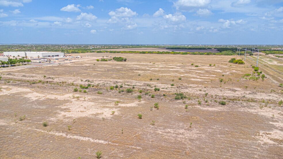 More Photos Of International Pkwy, McAllen Land For Sale