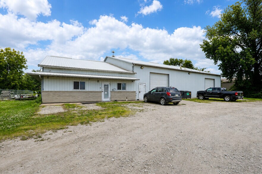 More Photos Of 235 Garfield St, Carlisle Warehouse For Sale