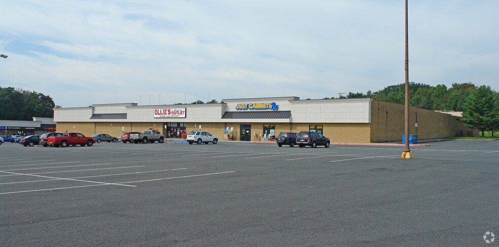 More Photos Of Aberdeen Shopping Plz @ Rte. 22 & Belair Ave., Aberdeen Unknown For Lease