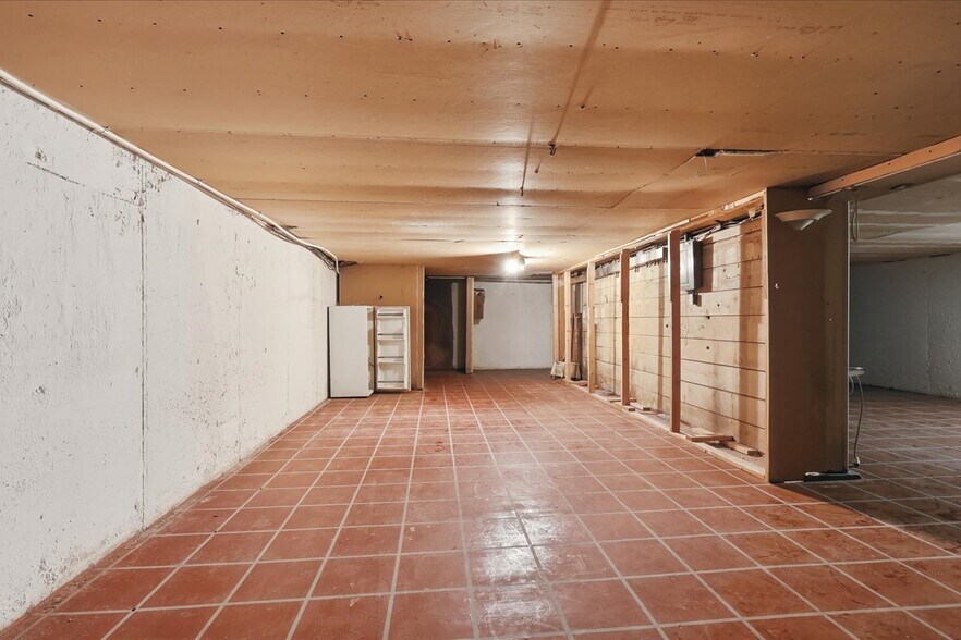 More Photos Of 437 SW 3rd St, Fruitland Freestanding For Sale