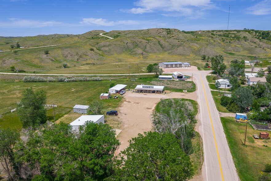 More Photos Of 47 C Ave, Wasta Land For Lease