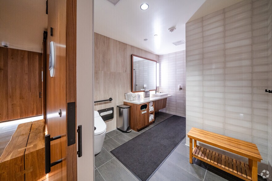 More Photos Of 185 Berry St, San Francisco Office For Lease