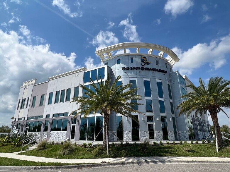 More Photos Of 13704 Village Lakeview Ave, Windermere, FL 34786, Windermere Medical For Lease