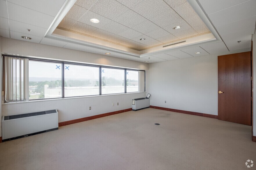 Photo of 4th Floor Ste 