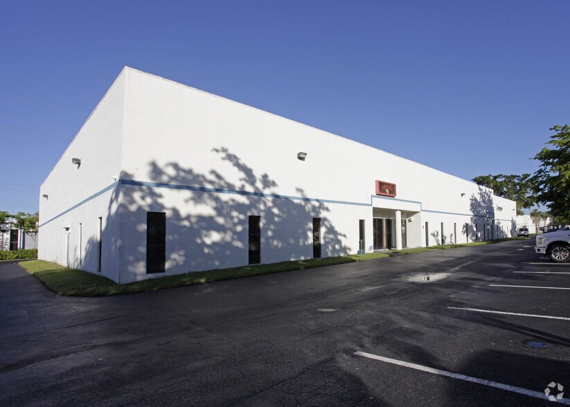 More Photos Of 2101 NW 33rd St, Pompano Beach Unknown For Lease