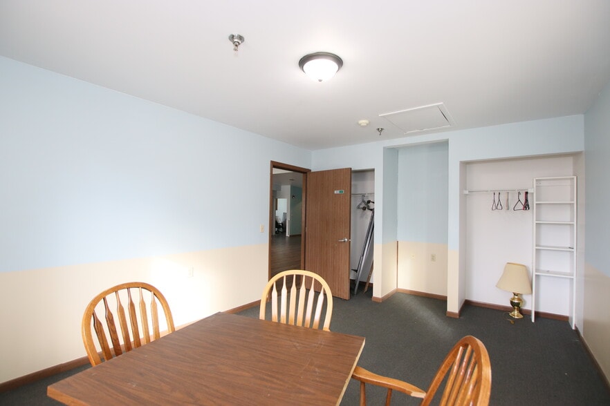 More Photos Of 496 Wisconsin Ct, Fond Du Lac Rehabilitation Center For Sale