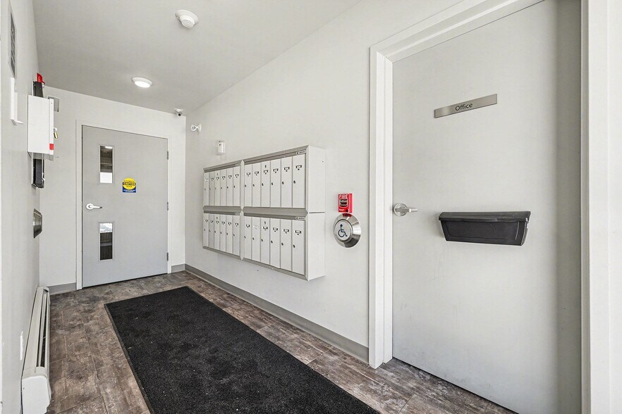 More Photos Of 322 Honeyborne St, Mississippi Mills Apartments For Sale