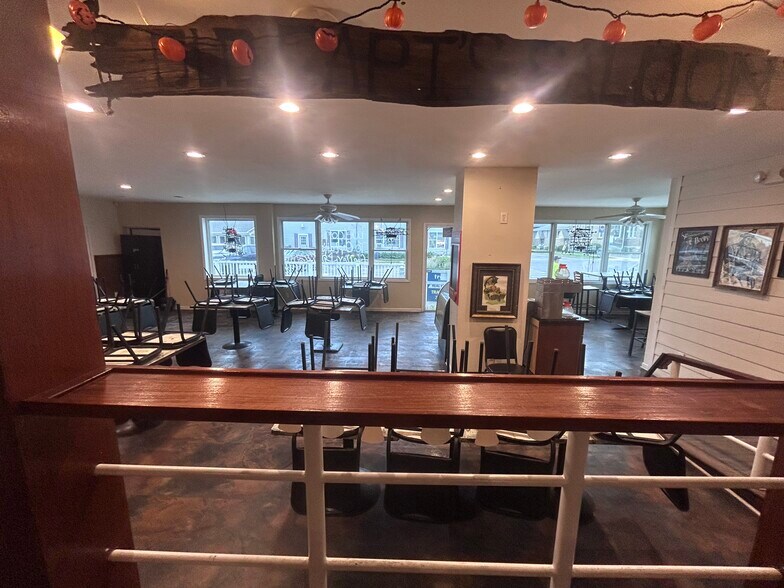 More Photos Of 5885 Main, Olcott Restaurant For Sale