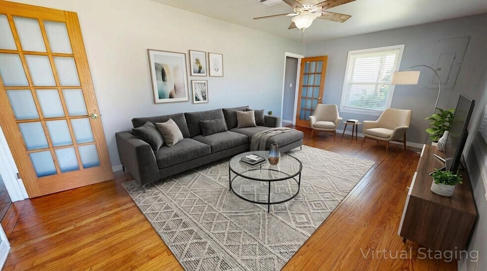 More Photos Of 419 Cypress St, Sulphur Office For Sale