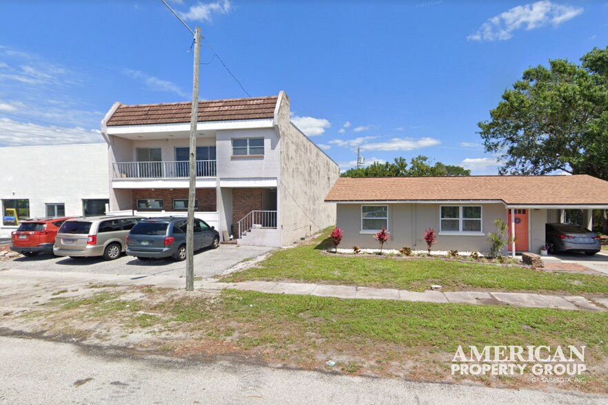 More Photos Of 2048 Bee Ridge Rd, Sarasota Storefront Retail Residential For Sale