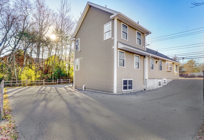 More Photos Of 1342 Main St, Walpole Medical For Sale