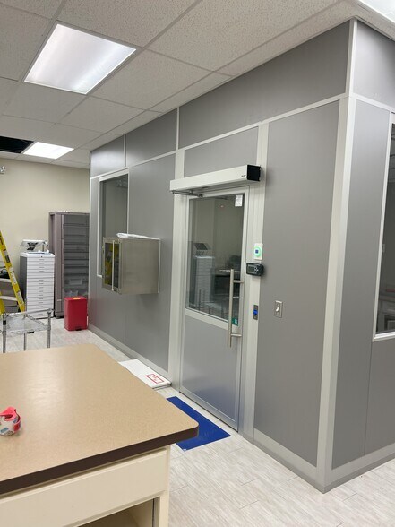 More Photos Of 123 Brubaker Rd, Brockway Flex For Lease