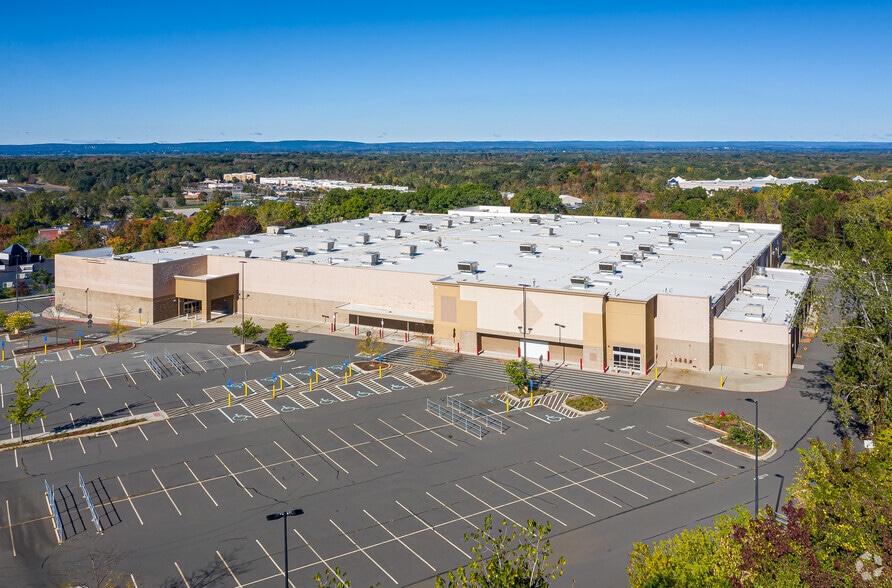 Primary Photo Of 69 Pavilions Dr, Manchester Freestanding For Lease