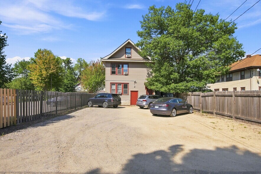 More Photos Of 1208 Grand Ave, Saint Paul Storefront Retail Office For Sale