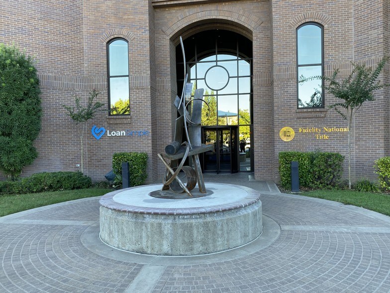 More Photos Of 930 Executive Way, Redding Office For Sale