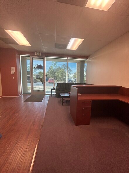 More Photos Of 28294-28310 Constellation Rd, Valencia Light Distribution For Sale