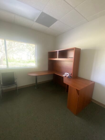 More Photos Of 15506 County Line Rd, Spring Hill Daycare Center For Lease