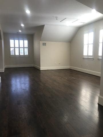 More Photos Of 7 Grogans Park Dr, Spring Loft Creative Space For Lease