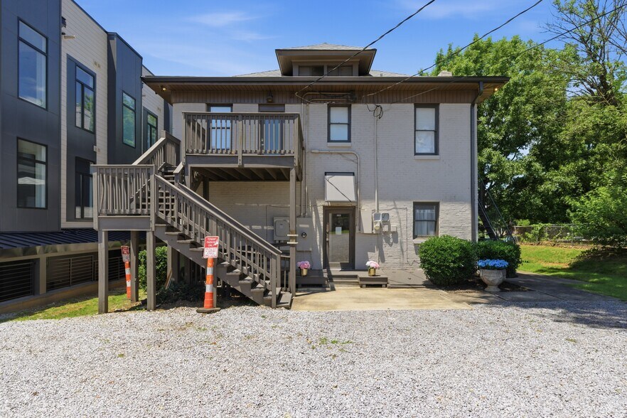 More Photos Of 203 N 11th St, Nashville Storefront Retail Office For Sale