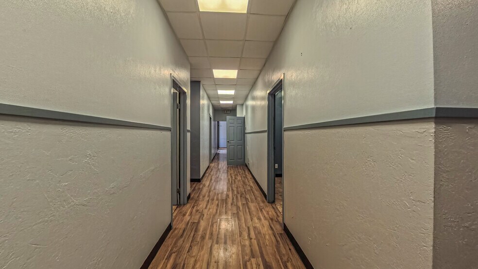 More Photos Of 6111 W Amarillo Blvd, Amarillo Medical For Sale