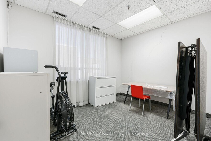 More Photos Of 1740 Sismet Rd, Mississauga Manufacturing For Sale