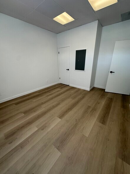 More Photos Of 1264 A St, Hayward Office For Lease