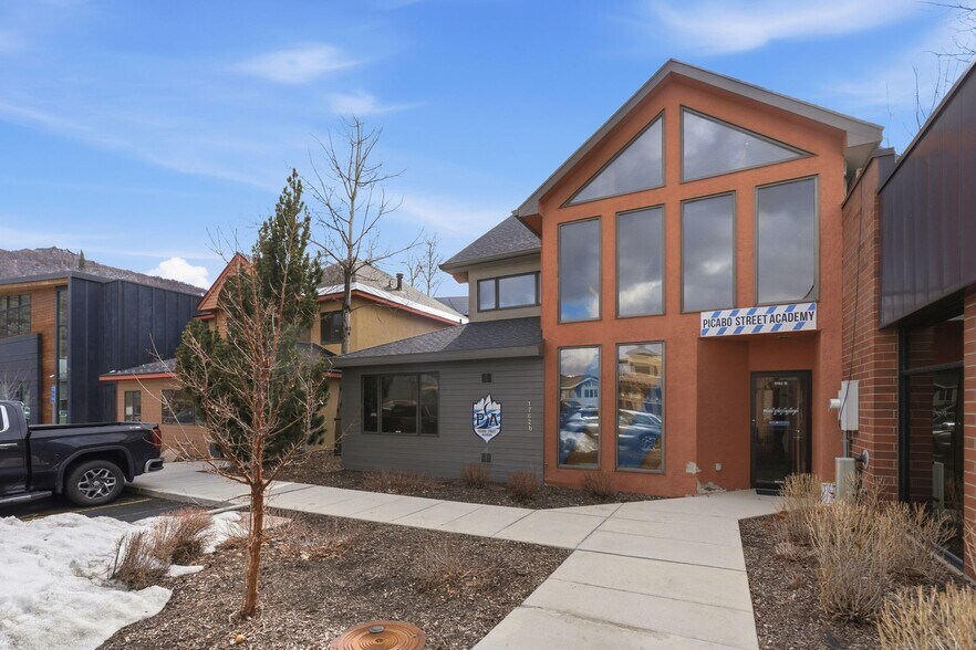 More Photos Of 1762 Prospector Ave, Park City Office For Lease