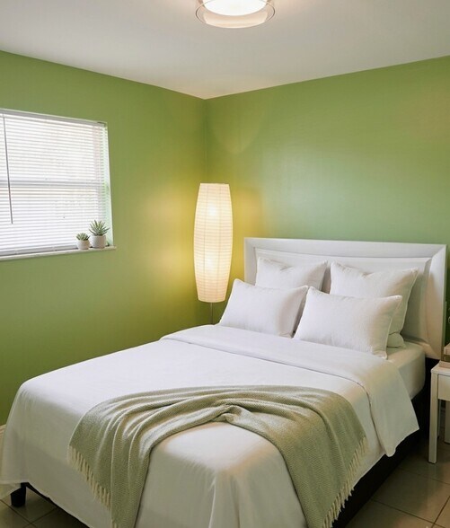 More Photos Of 2463 Dewey St, Hollywood Multifamily For Sale