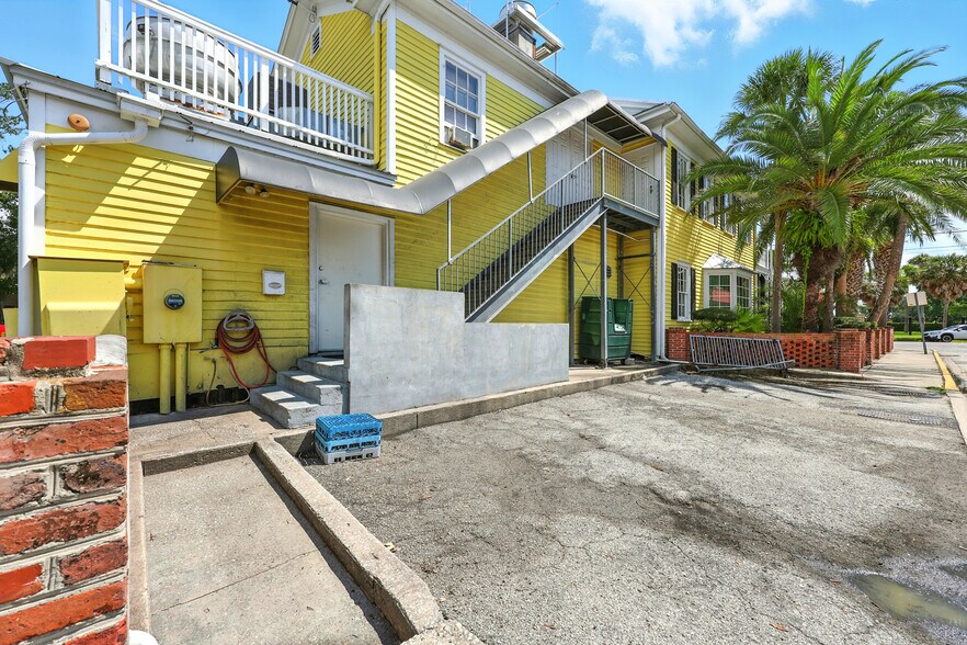 More Photos Of 102 San Marco Ave, Saint Augustine Restaurant For Sale