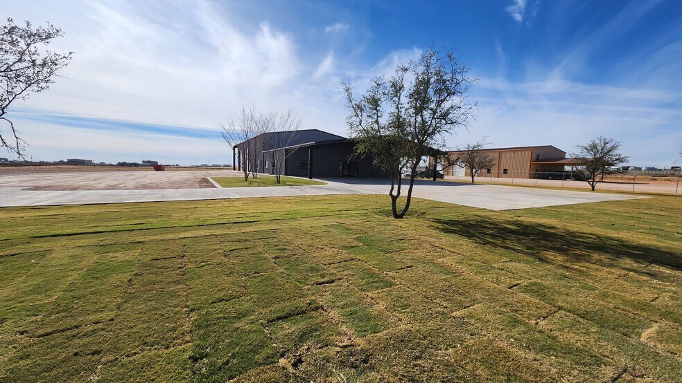 More Photos Of 4516 County Rd 130, Midland Warehouse For Sale