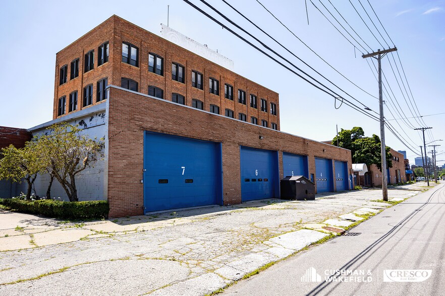 Primary Photo Of 3300-3694 Lakeside Ave E, Cleveland Service For Lease