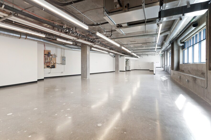 More Photos Of 699 2nd St, San Francisco Apartments For Sale