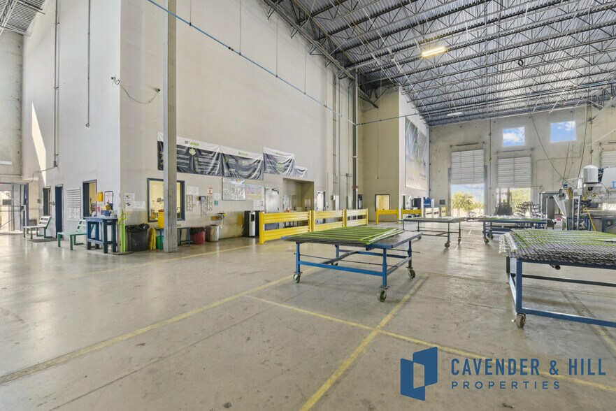 More Photos Of 17745 Lookout Rd, Schertz Unknown For Lease