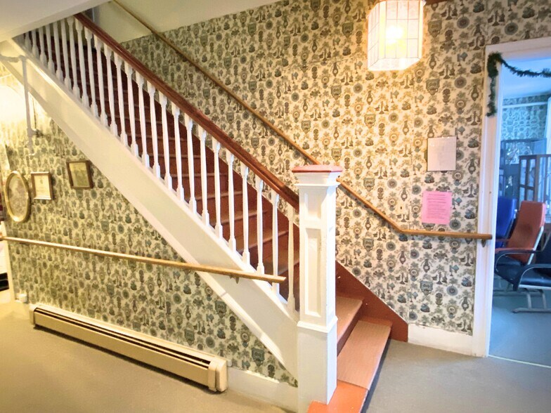 More Photos Of 4 Washington Park, Oxford Healthcare For Sale