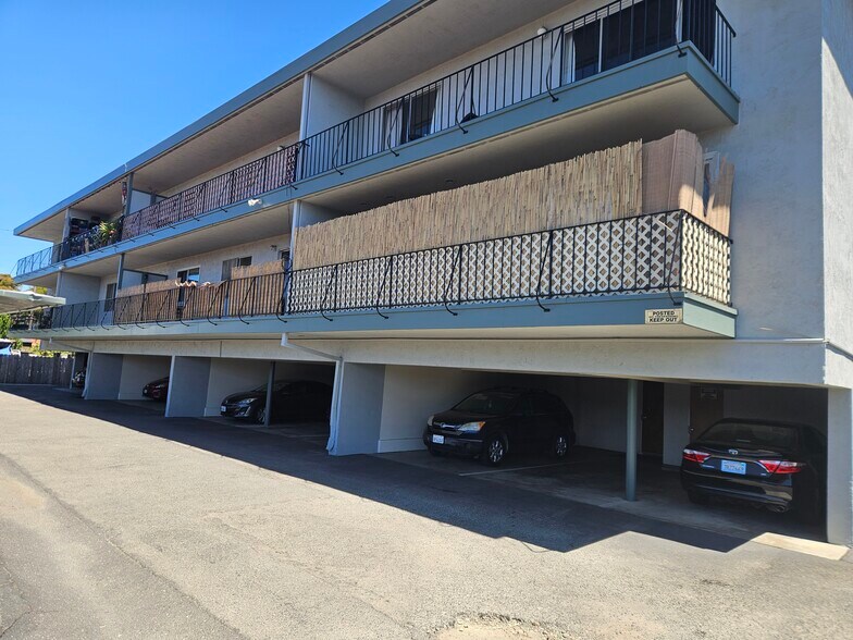 More Photos Of 1049 Armstrong St, Hayward Apartments For Sale