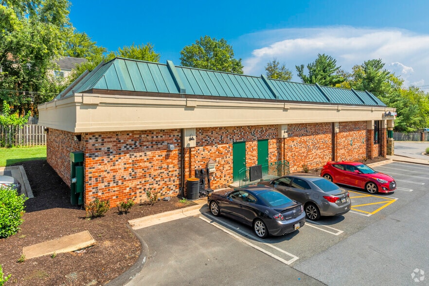 More Photos Of 12101-12175 Darnestown Rd, Gaithersburg Unknown For Lease