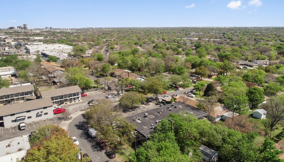More Photos Of , Austin Multifamily For Sale