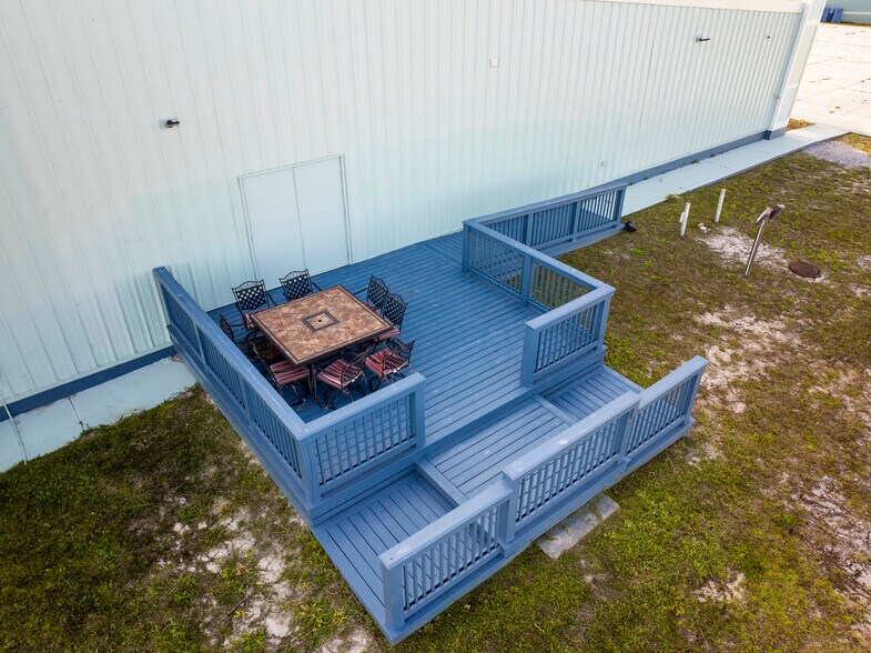 More Photos Of 5420 Hickory St, Panama City Office For Lease