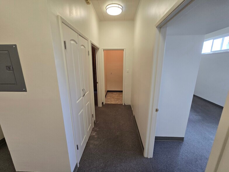 More Photos Of 190 W 25th Ave, San Mateo Storefront Retail Office For Lease